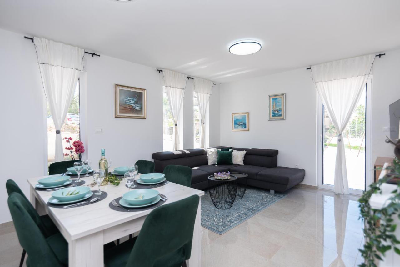 Villa Balic - Podstrana Luaran gambar